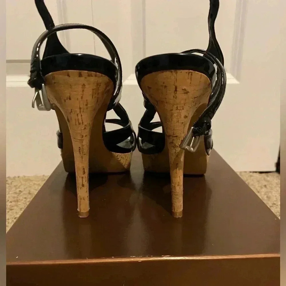 Audrey Brooke Shiny Black Cork Heeled Shoes Sz 8 - Picture 3 of 12